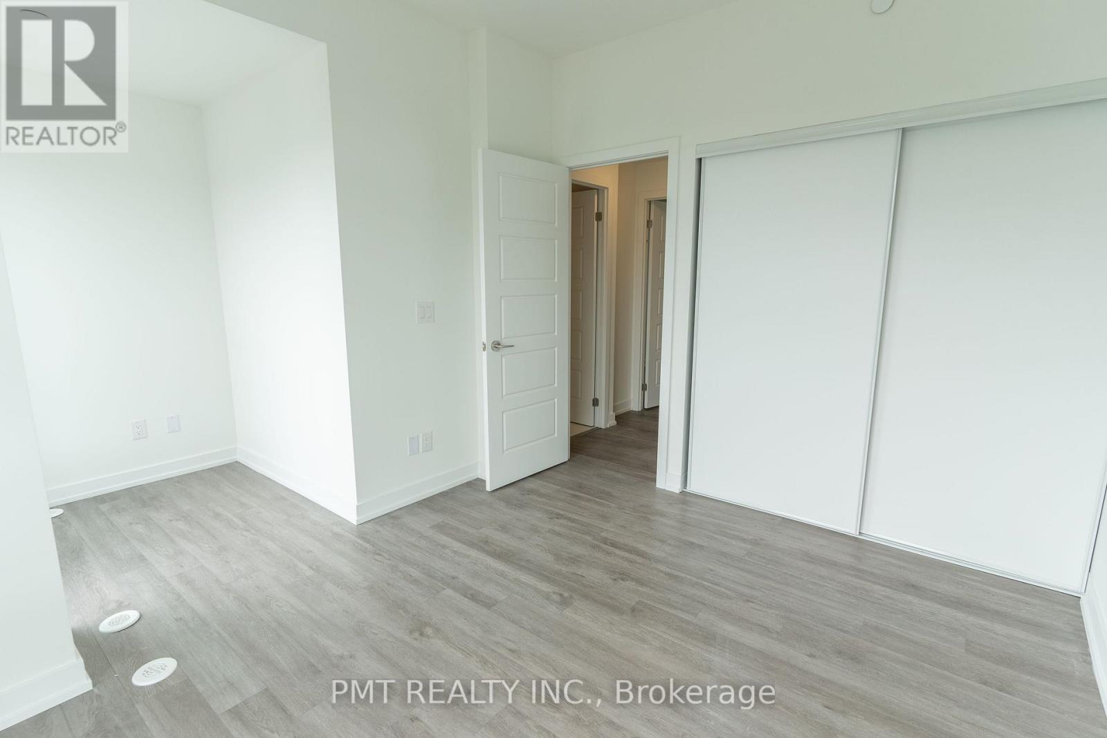 37 - 851 Sheppard Avenue W, Toronto, Ontario  M3H 0G2 - Photo 6 - C12560006