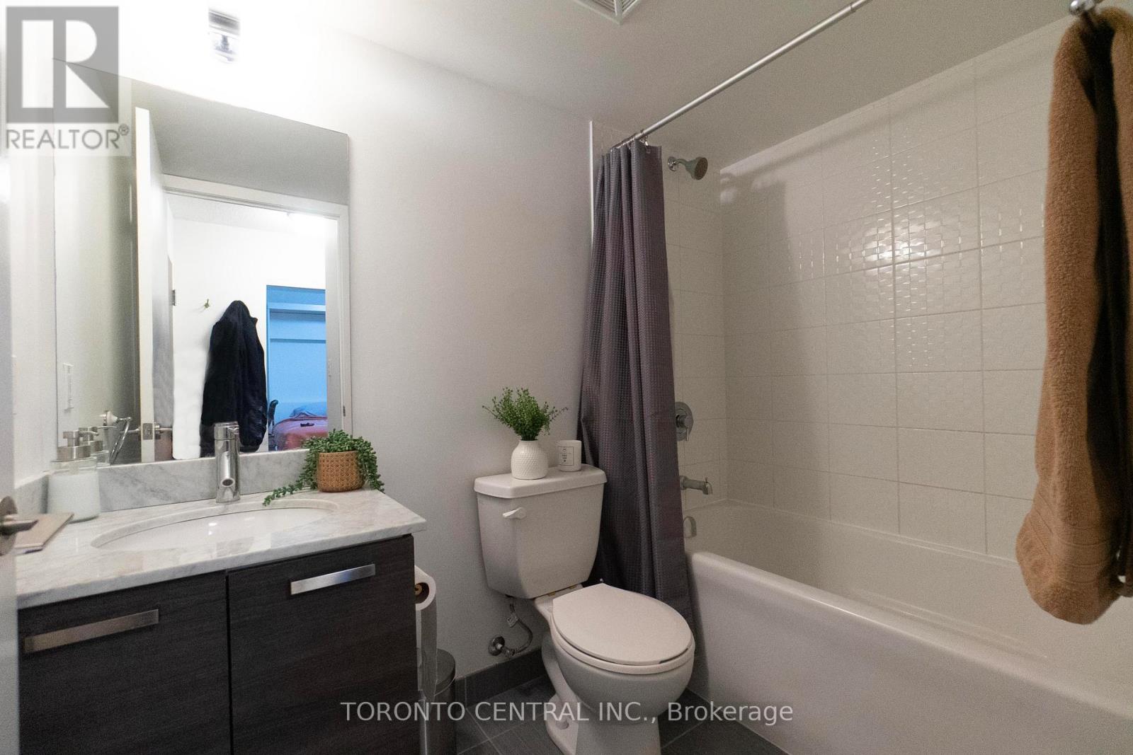 522 - 68 Abell Street, Toronto, Ontario  M6J 0A2 - Photo 12 - C12560052