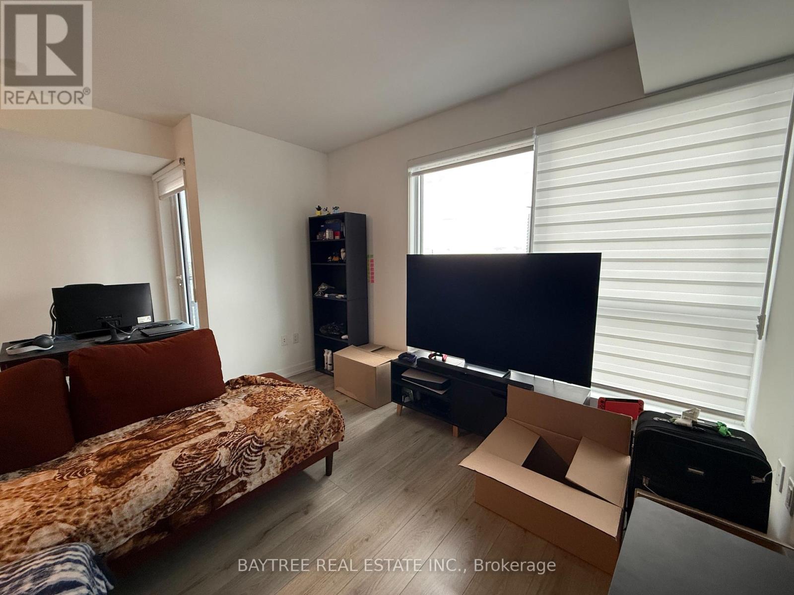 2612 - 395 Bloor Street, Toronto, Ontario  M4W 0B4 - Photo 3 - C12560088