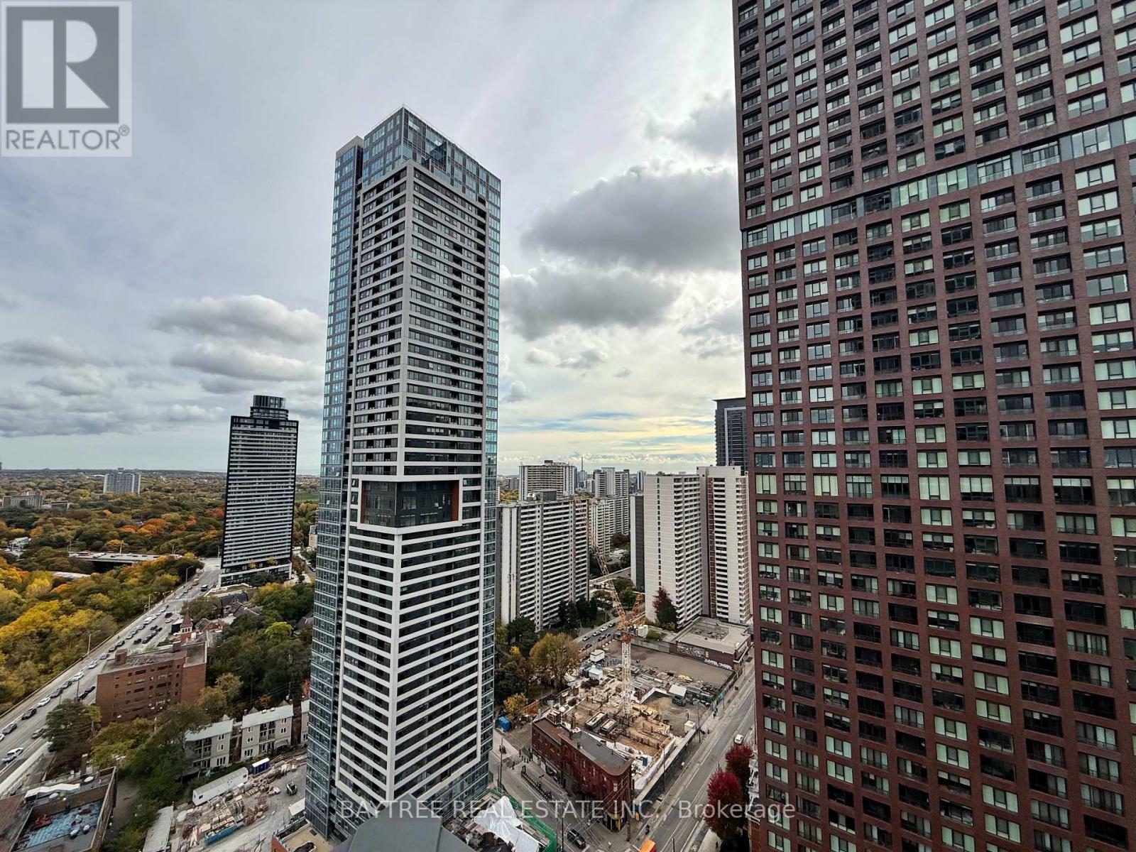 2612 - 395 Bloor Street, Toronto, Ontario  M4W 0B4 - Photo 5 - C12560088