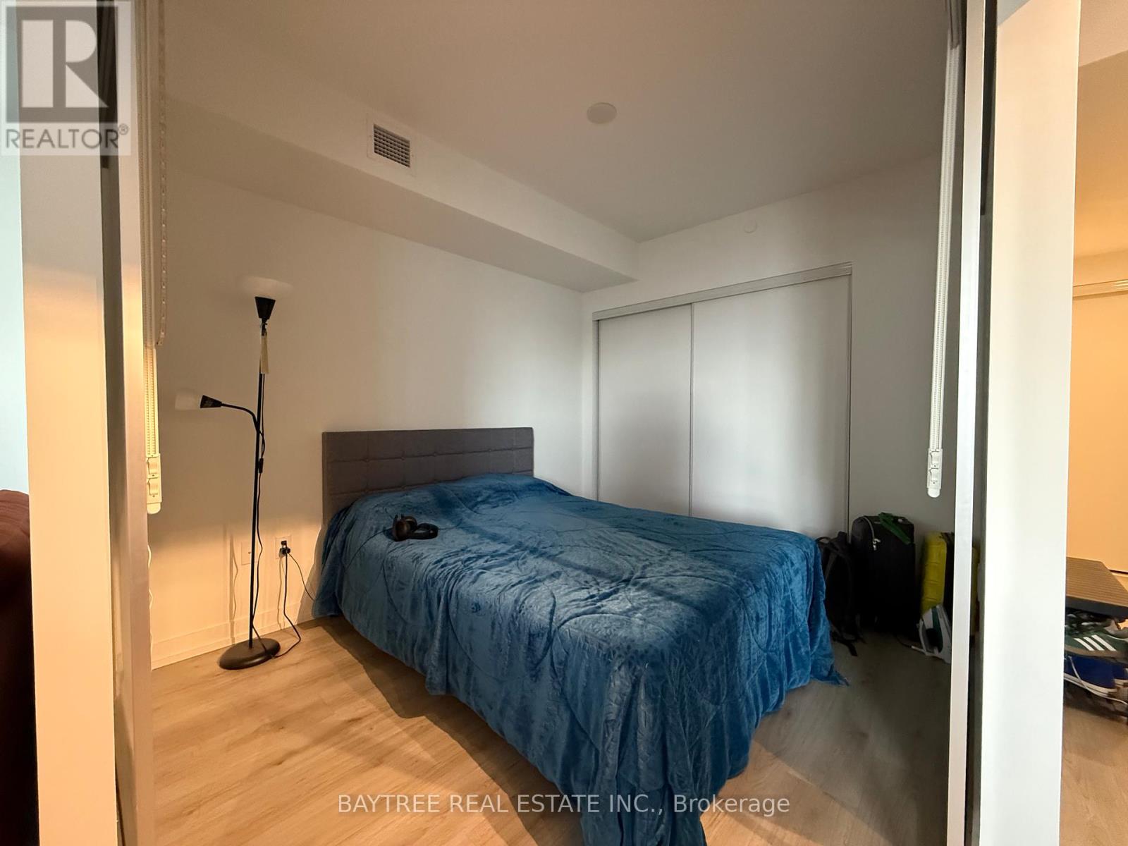 2612 - 395 Bloor Street, Toronto, Ontario  M4W 0B4 - Photo 9 - C12560088