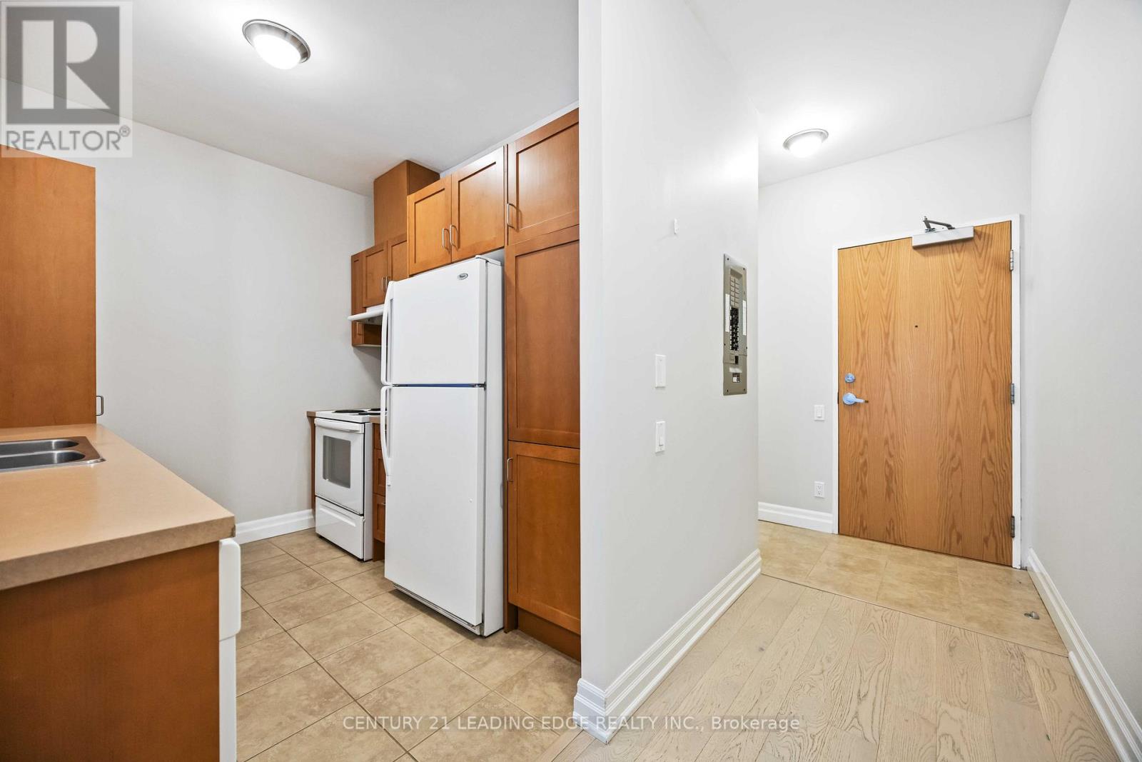 302 - 44 Bond Street W, Oshawa, Ontario  L1G 6R2 - Photo 16 - E12418917