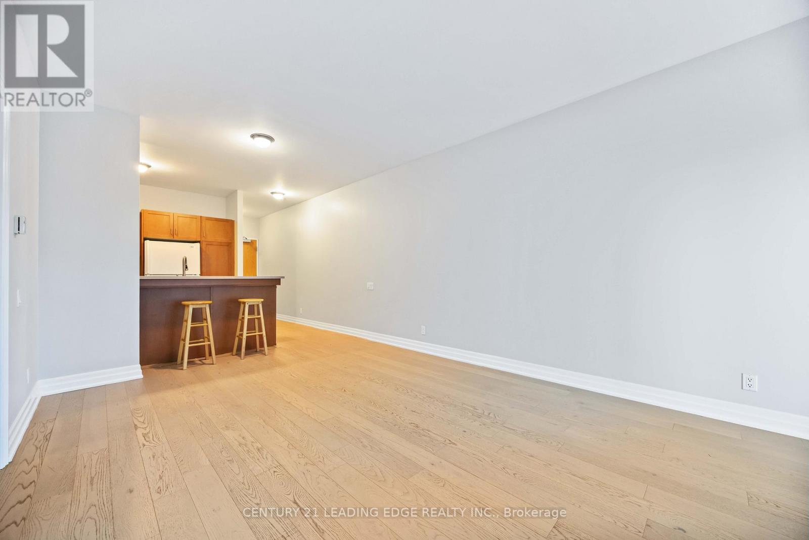 302 - 44 Bond Street W, Oshawa, Ontario  L1G 6R2 - Photo 5 - E12418917