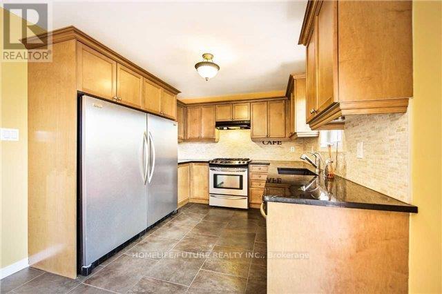 Main Floor - 49 Feint Drive N, Ajax, Ontario  L1T 0E6 - Photo 6 - E12435663