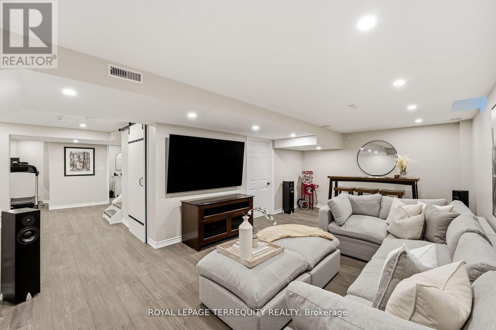 134 Cassels Road E, Whitby, Ontario  L1M 1E5 - Photo 34 - E12559952