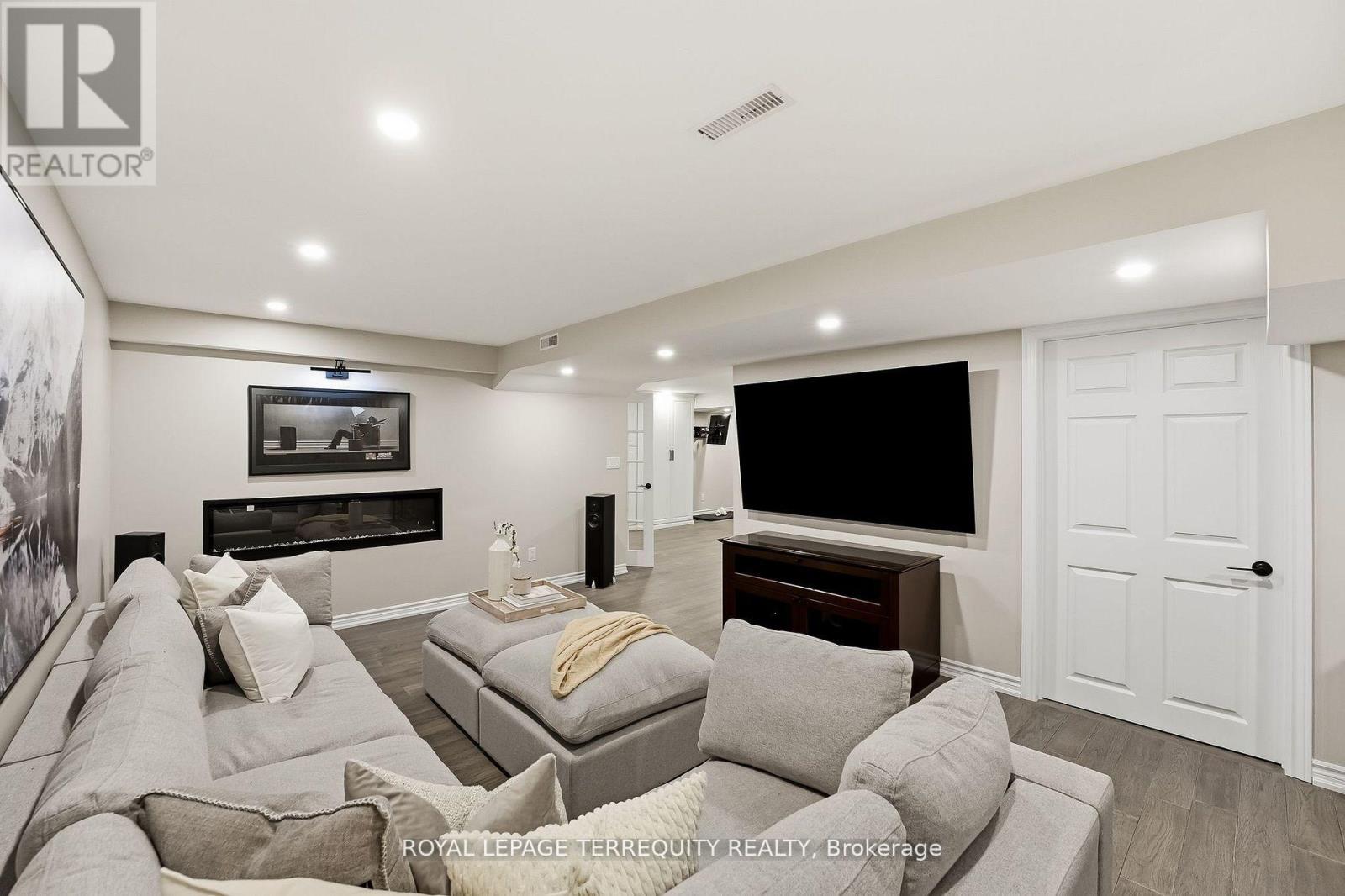 134 Cassels Road E, Whitby, Ontario  L1M 1E5 - Photo 35 - E12559952