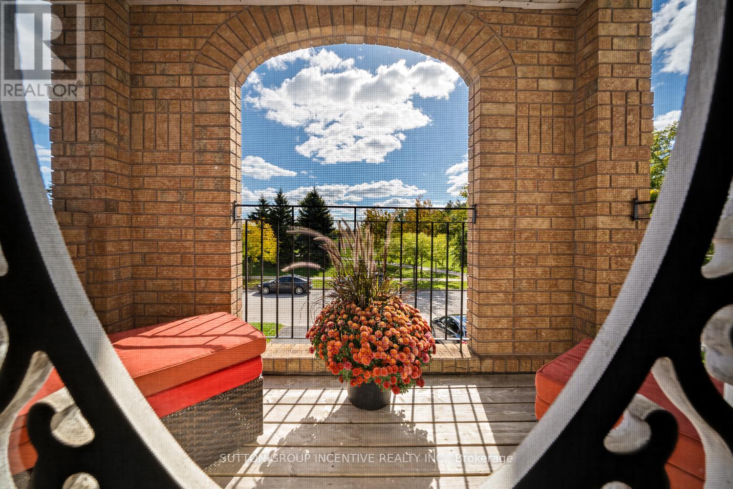 432 Woodsmere Crescent, Pickering, Ontario  L1V 7A4 - Photo 18 - E12559988