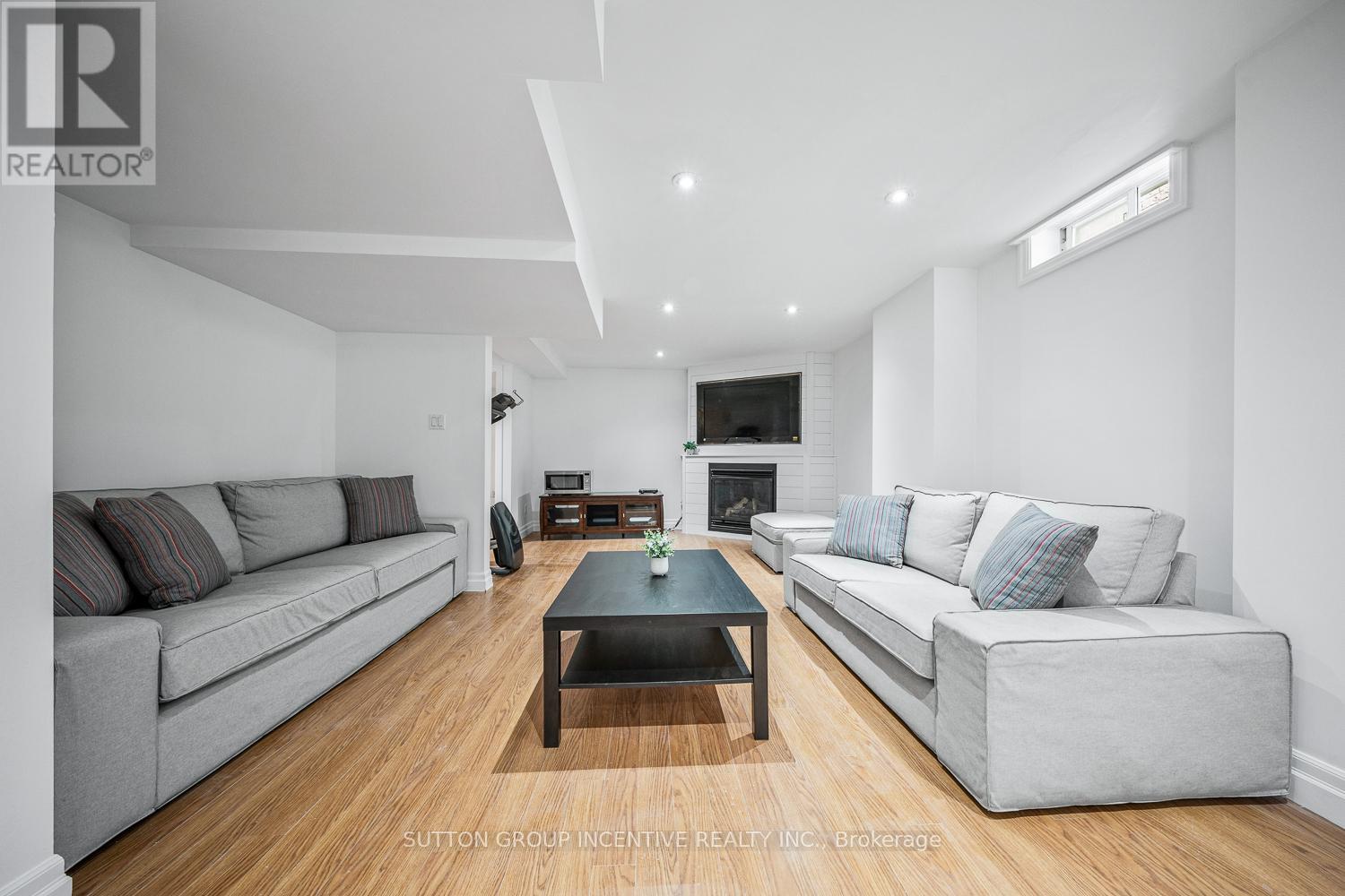 432 Woodsmere Crescent, Pickering, Ontario  L1V 7A4 - Photo 32 - E12559988