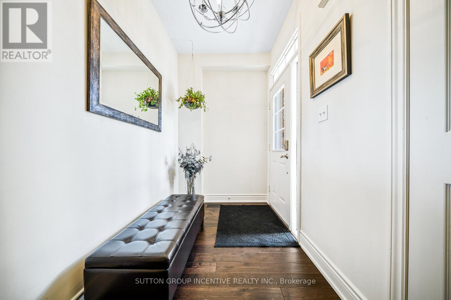 432 Woodsmere Crescent, Pickering, Ontario  L1V 7A4 - Photo 4 - E12559988