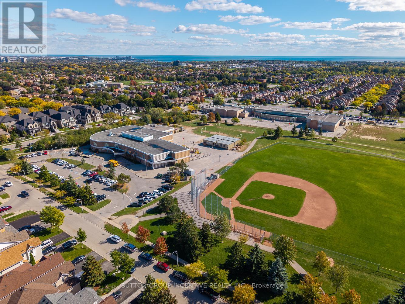 432 Woodsmere Crescent, Pickering, Ontario  L1V 7A4 - Photo 42 - E12559988