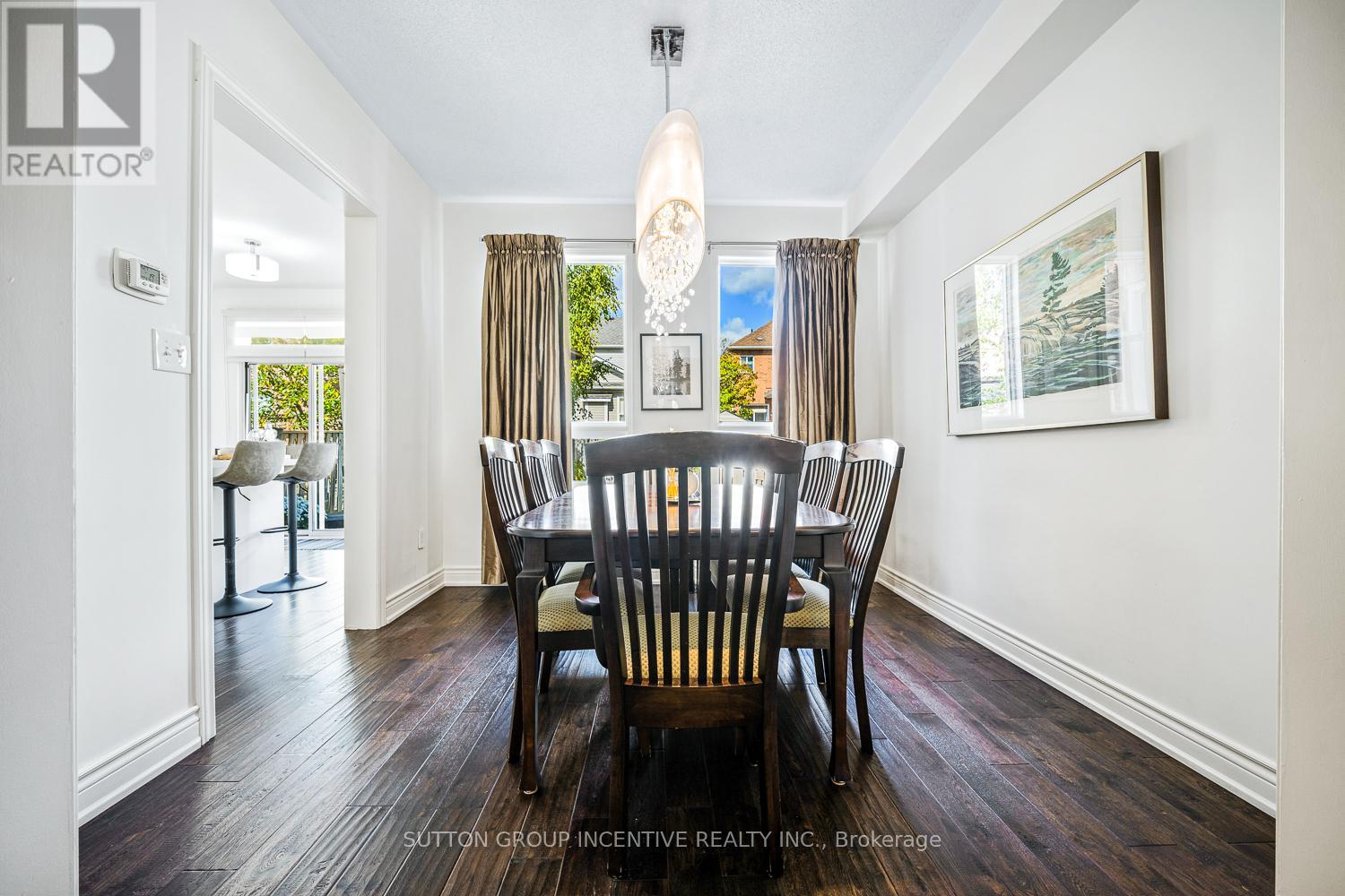 432 Woodsmere Crescent, Pickering, Ontario  L1V 7A4 - Photo 8 - E12559988