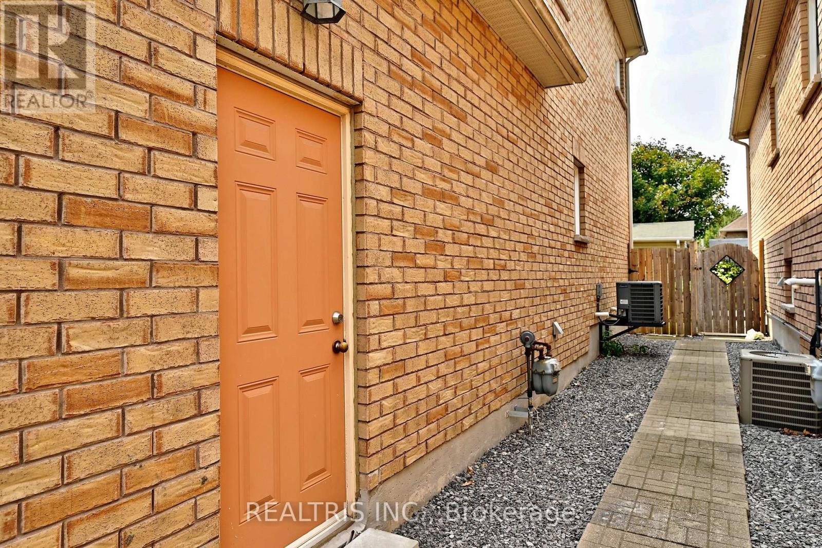 10b Hunt Street, Clarington, Ontario  L1C 0A4 - Photo 41 - E12560018