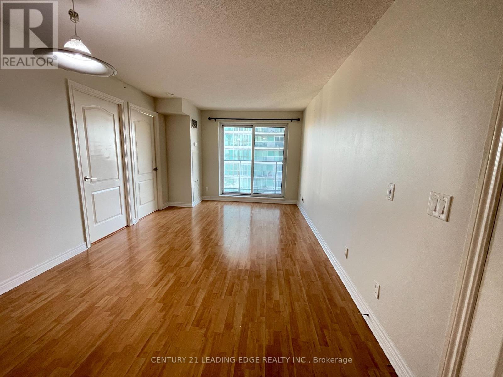 2905 - 70 Town Centre Court, Toronto, Ontario  M1P 0B2 - Photo 4 - E12560028