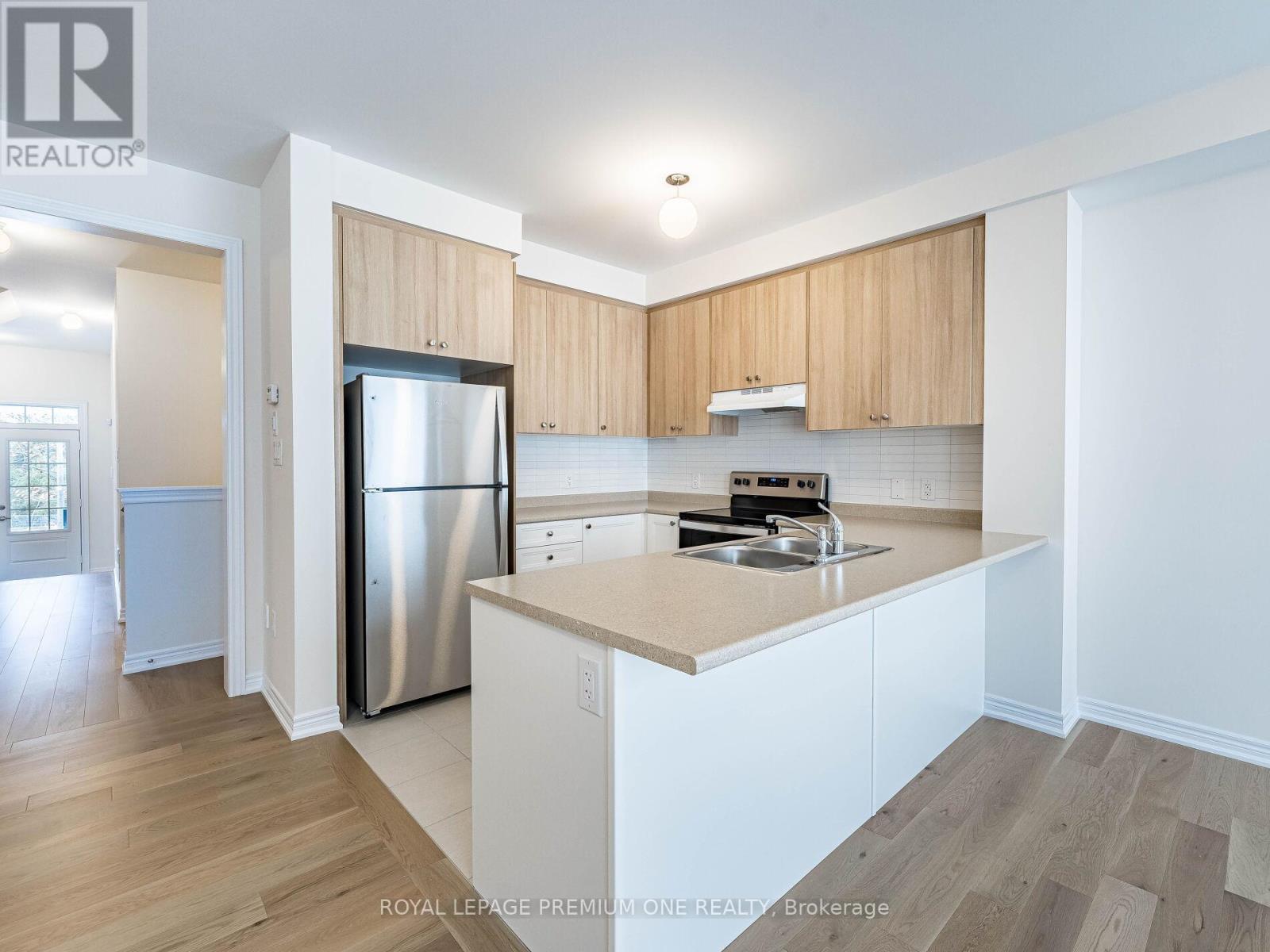 2053 Horace Duncan Crescent, Oshawa, Ontario  L1H 0H4 - Photo 12 - E12560034