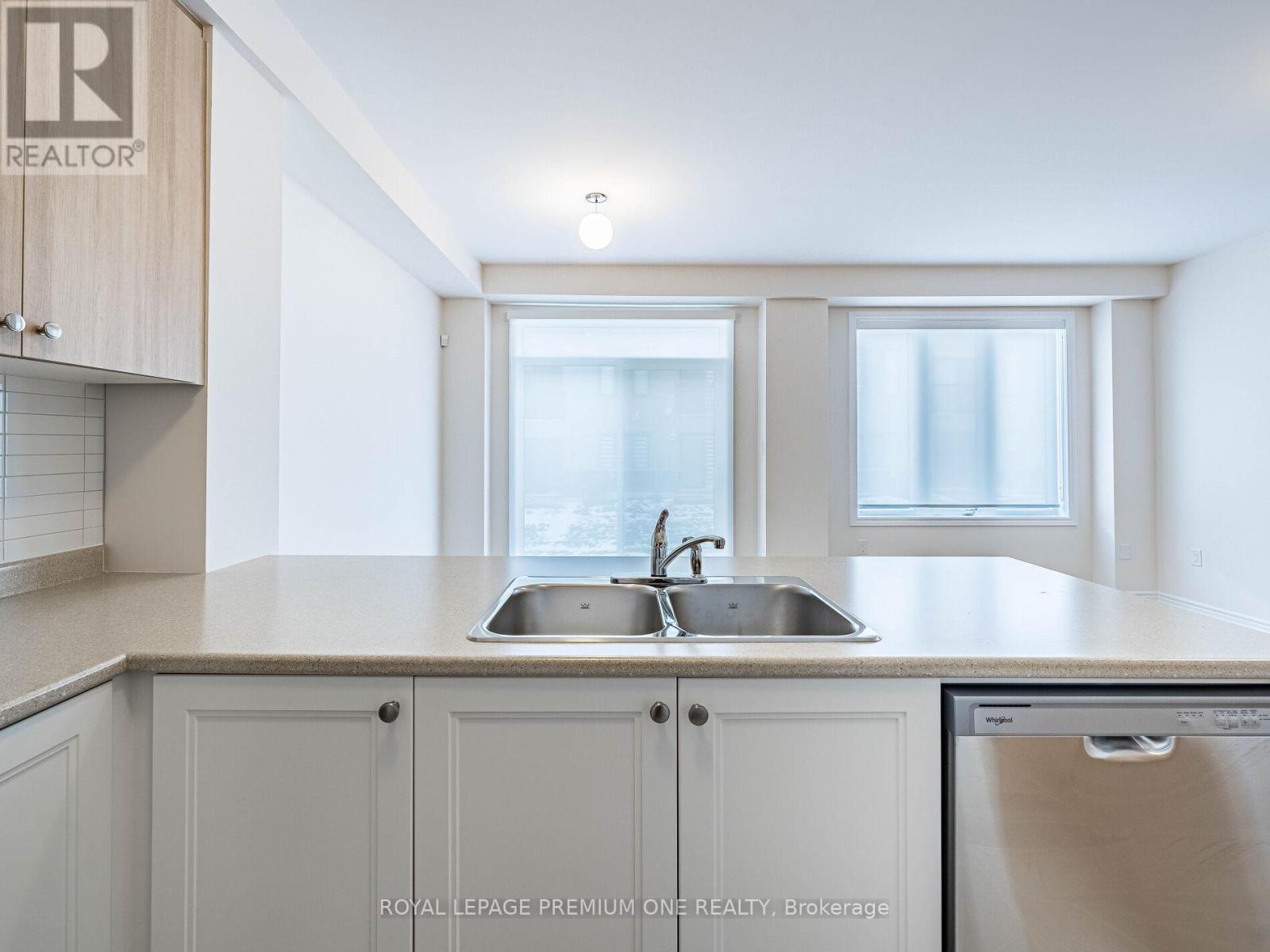 2053 Horace Duncan Crescent, Oshawa, Ontario  L1H 0H4 - Photo 19 - E12560034