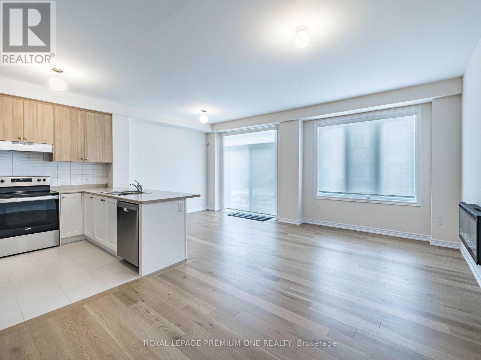 2053 Horace Duncan Crescent, Oshawa, Ontario  L1H 0H4 - Photo 6 - E12560034