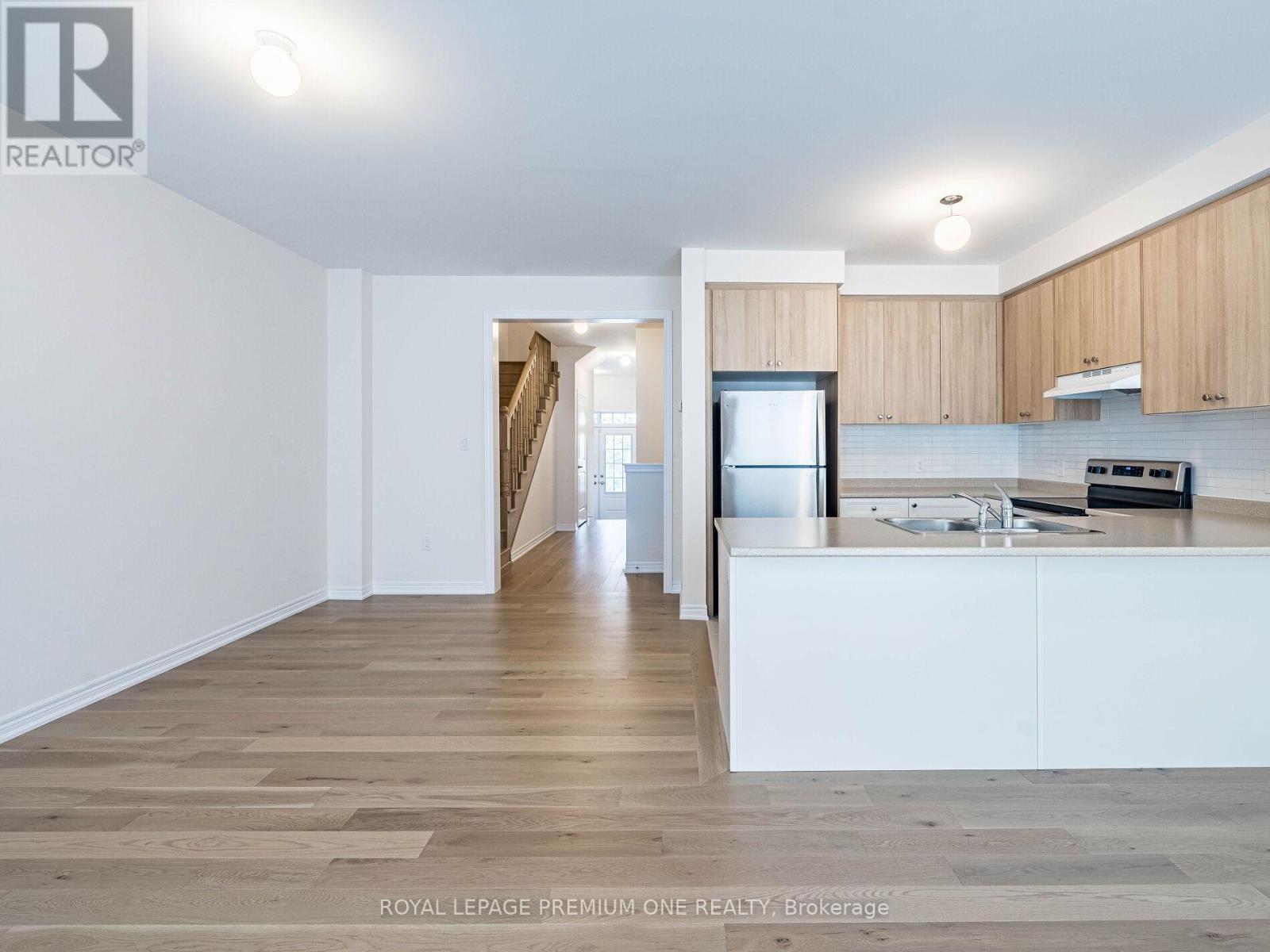 2053 Horace Duncan Crescent, Oshawa, Ontario  L1H 0H4 - Photo 9 - E12560034