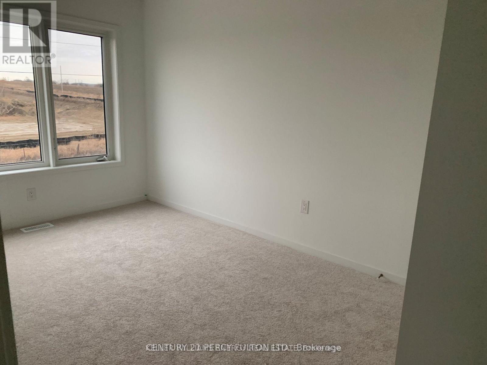 741 Conlin Rd E Road, Oshawa, Ontario  L1K 0Y7 - Photo 13 - E12560128