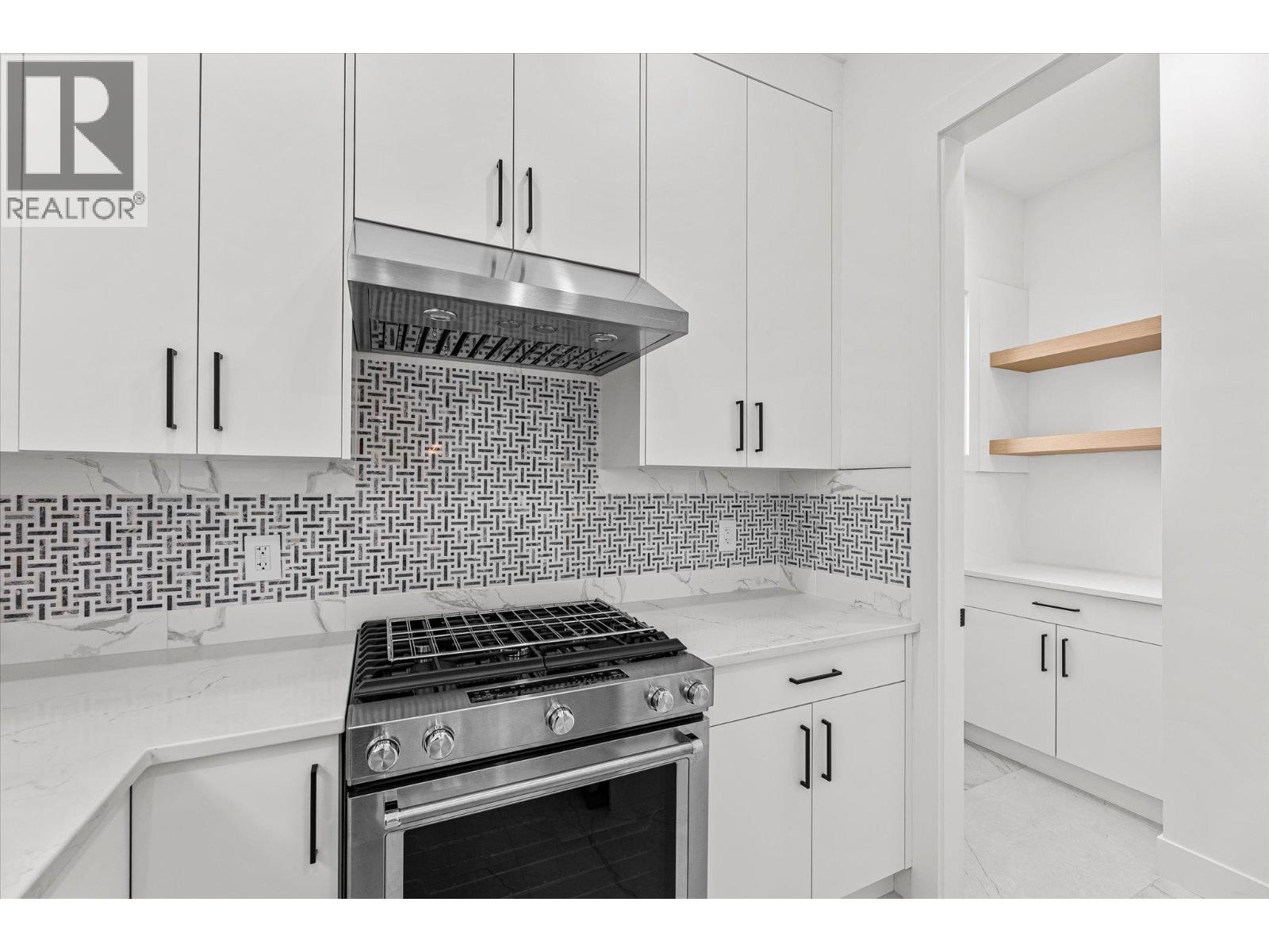 1818 Crosby Road, Kelowna, British Columbia  V1V 1T4 - Photo 13 - 10369604