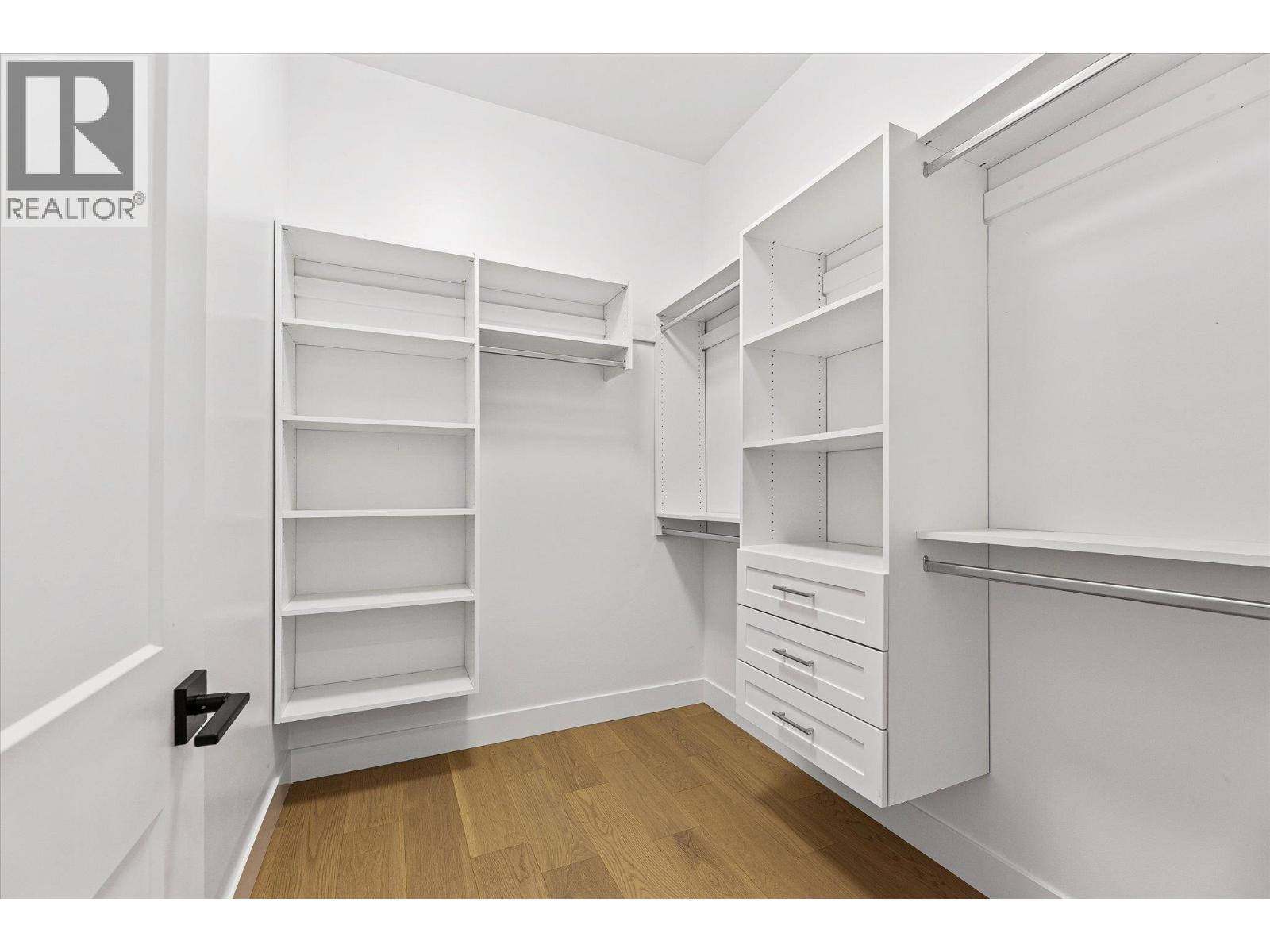 1818 Crosby Road, Kelowna, British Columbia  V1V 1T4 - Photo 27 - 10369604