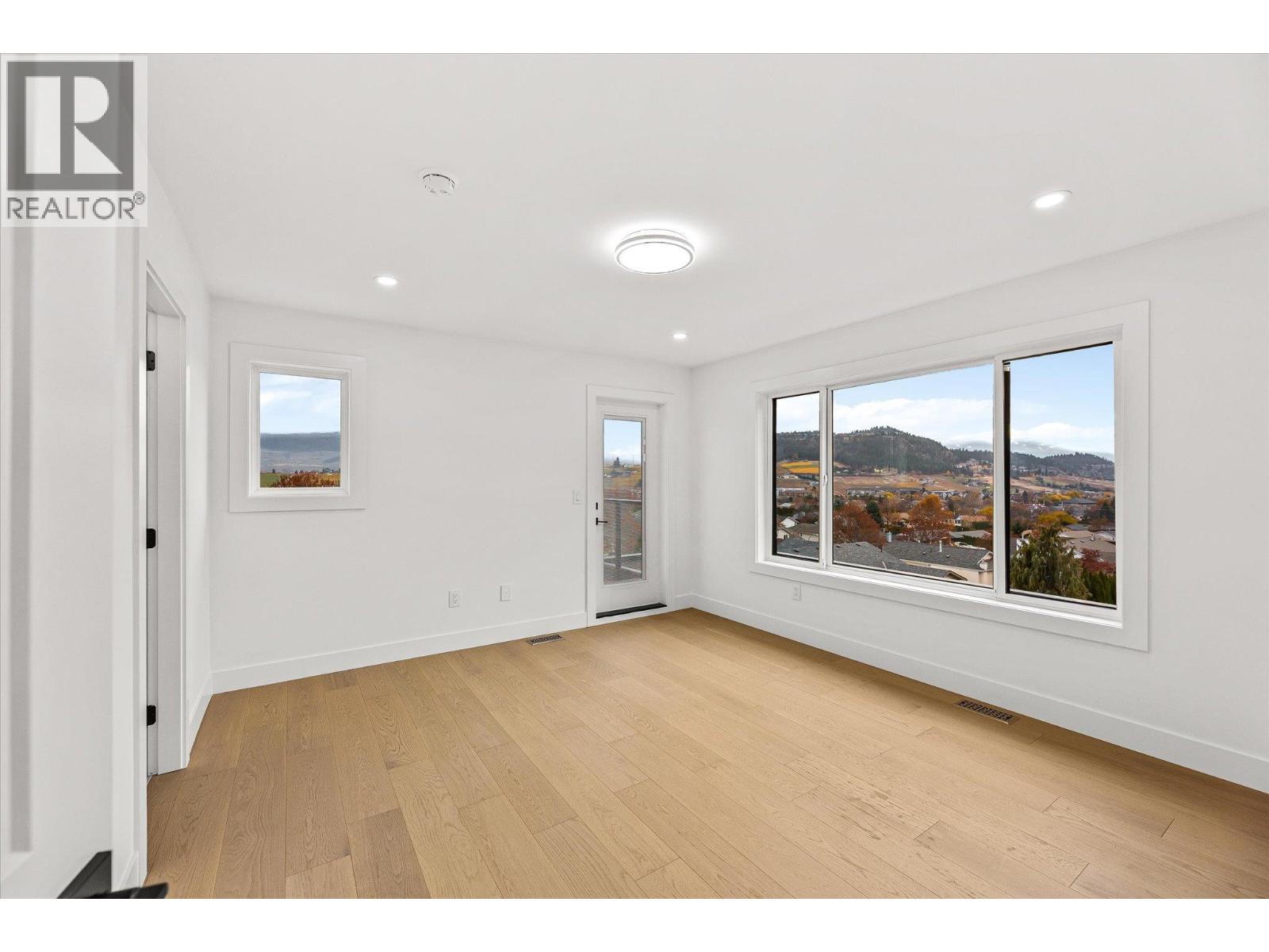 1818 Crosby Road, Kelowna, British Columbia  V1V 1T4 - Photo 31 - 10369604