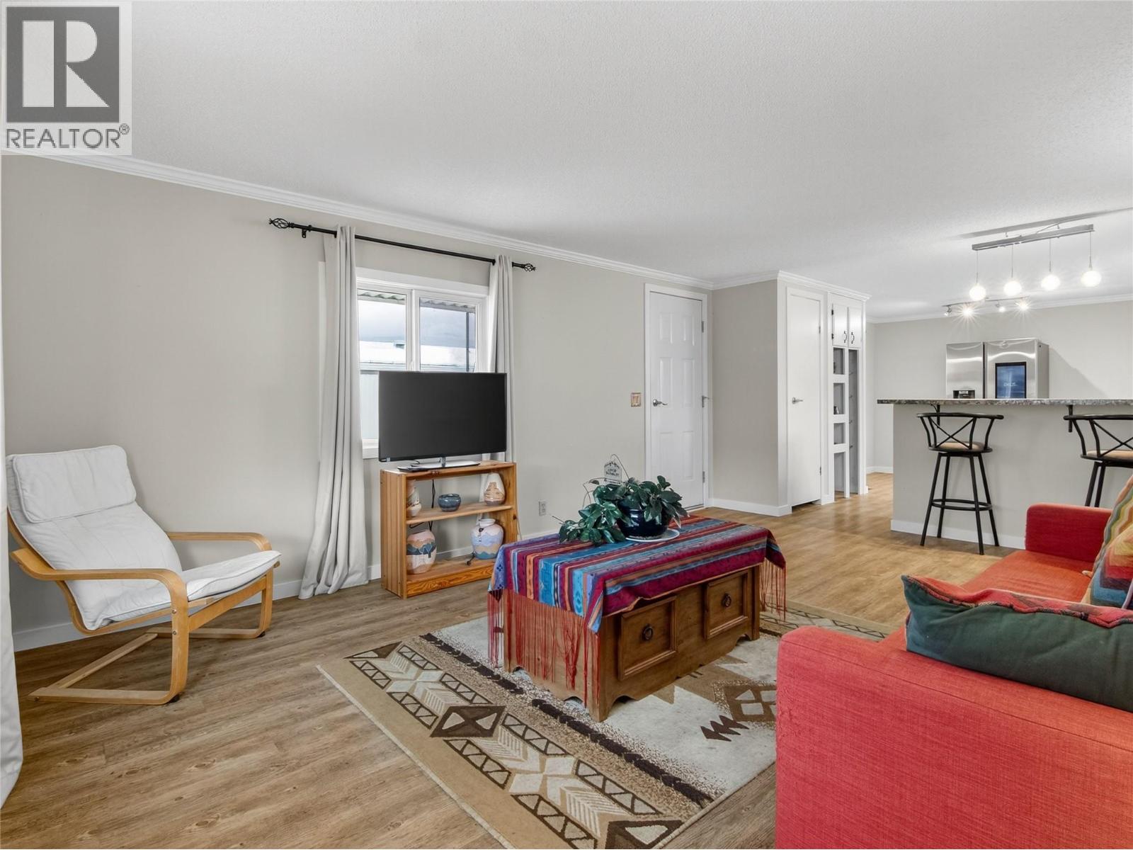 98 Okanagan Avenue E Unit# 108, Penticton, British Columbia V2A 3J5 - Photo 5 - 10369320