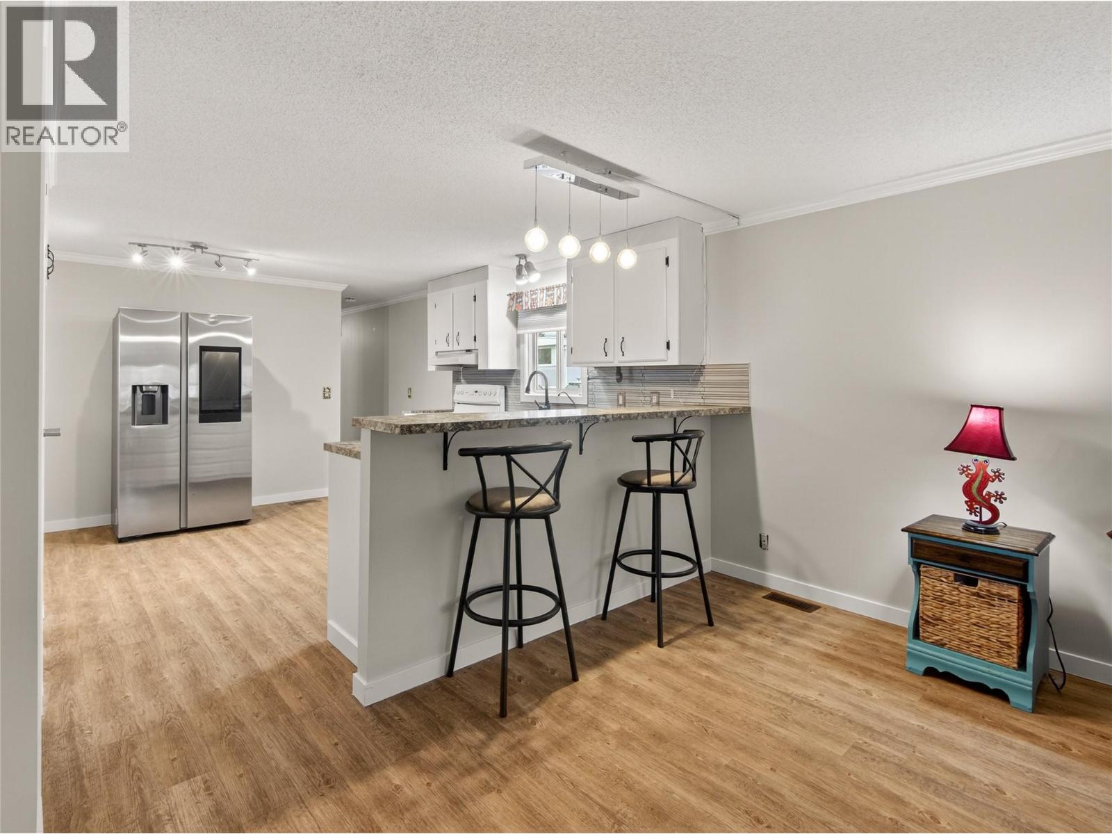 98 Okanagan Avenue E Unit# 108, Penticton, British Columbia V2A 3J5 - Photo 8 - 10369320