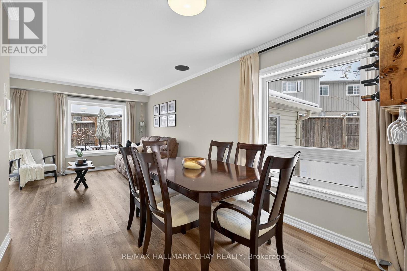 90 Hammill Heights, East Gwillimbury, Ontario  L0G 1M0 - Photo 12 - N12560068