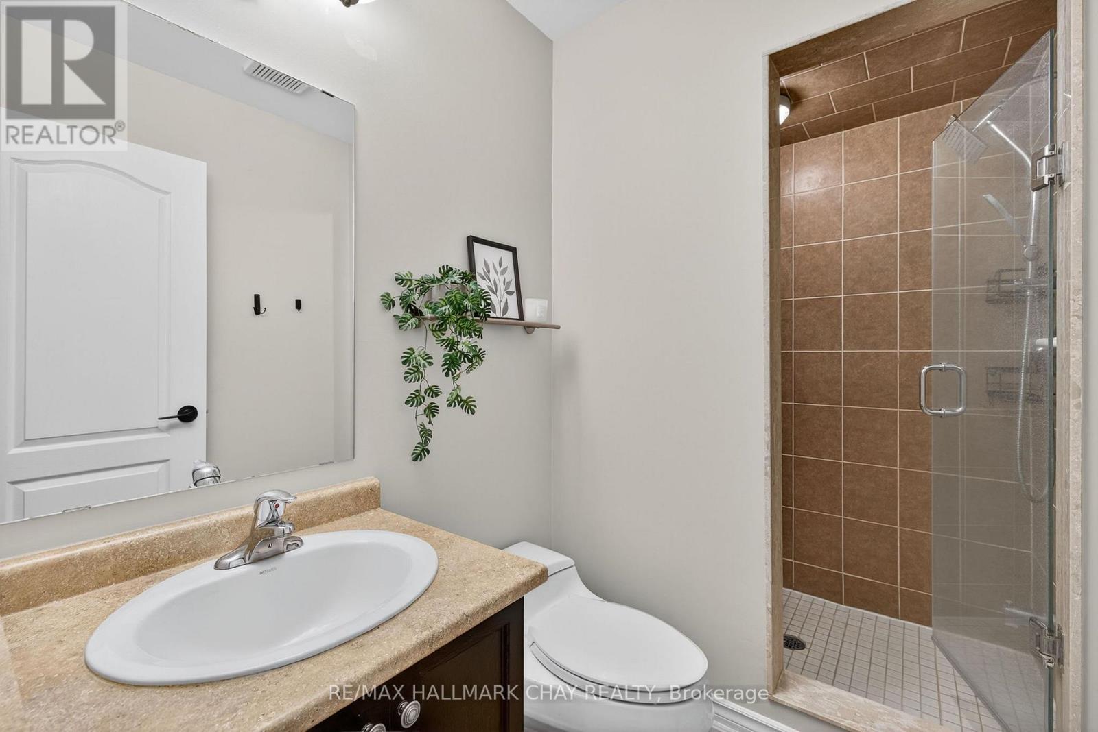 90 Hammill Heights, East Gwillimbury, Ontario  L0G 1M0 - Photo 22 - N12560068