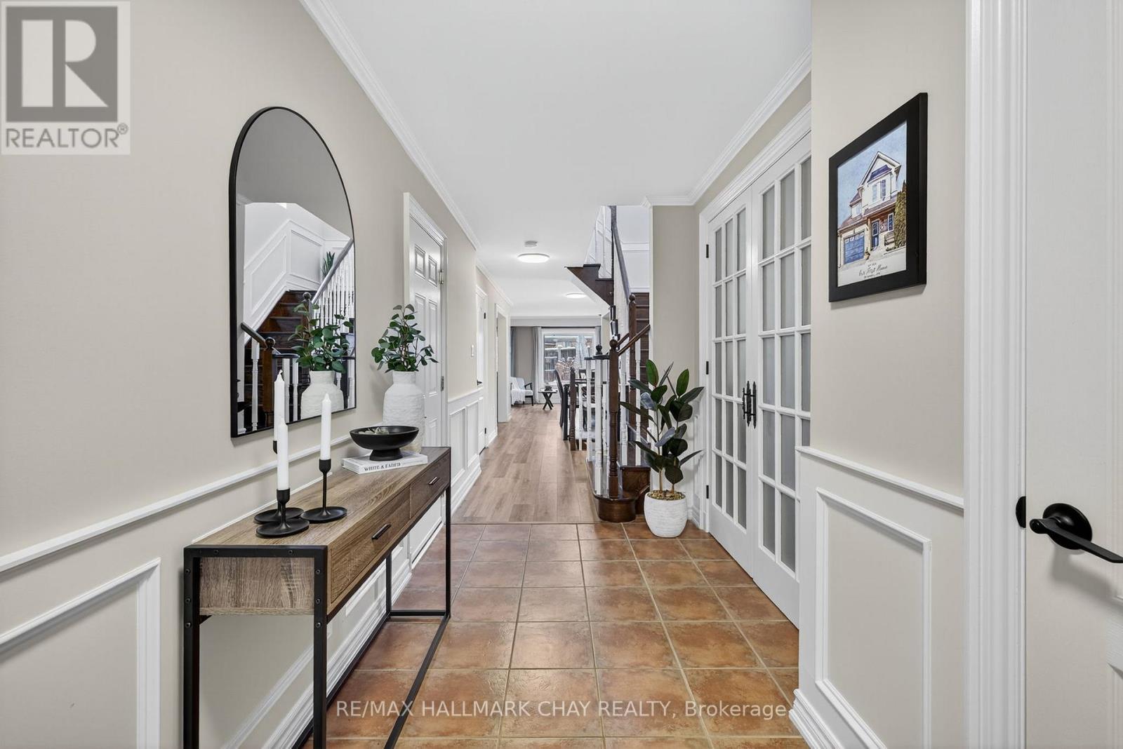 90 Hammill Heights, East Gwillimbury, Ontario  L0G 1M0 - Photo 4 - N12560068