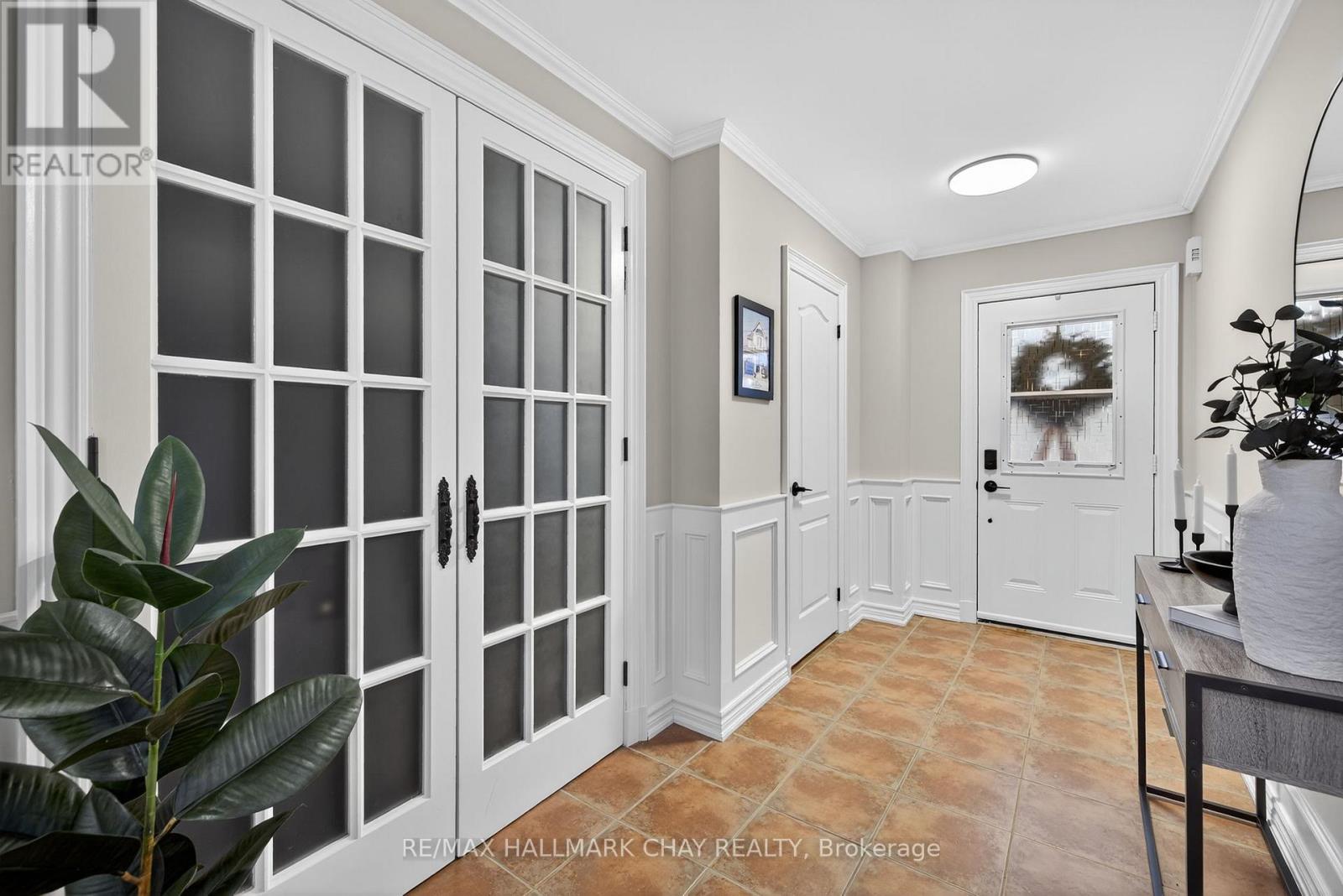 90 Hammill Heights, East Gwillimbury, Ontario  L0G 1M0 - Photo 5 - N12560068