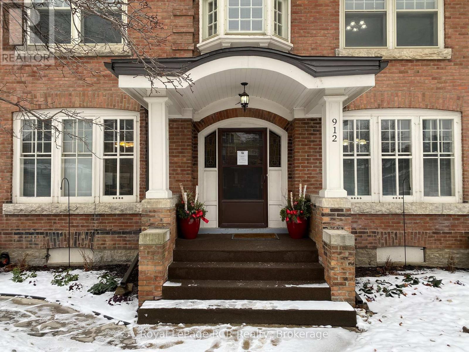 Main Floor - 912 2nd Avenue W, Owen Sound, Ontario  N4K 4M7 - Photo 4 - X12560220