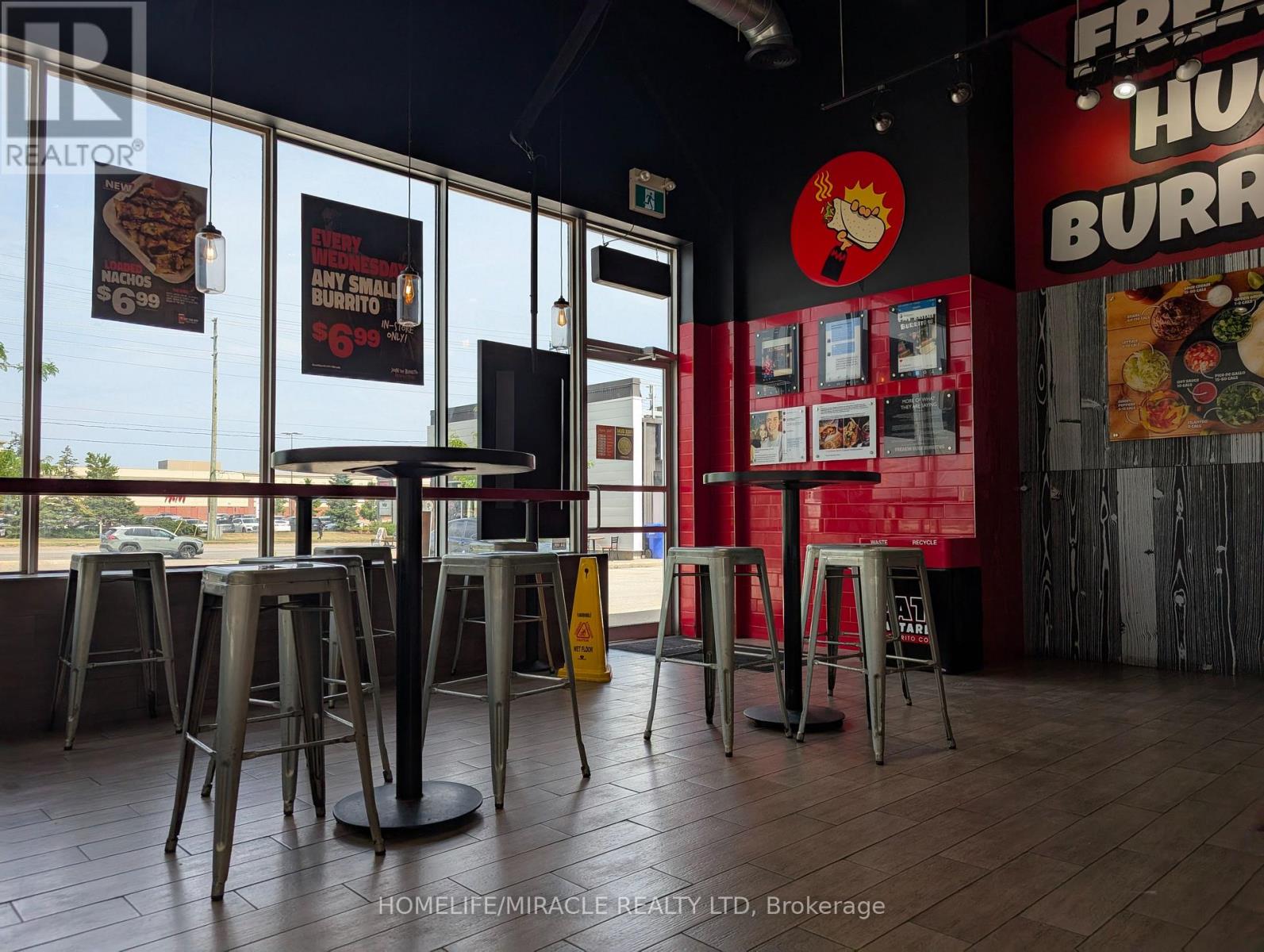 2 - 506 Bayfield Street, Barrie, Ontario  L4M 5A2 - Photo 3 - S12560138