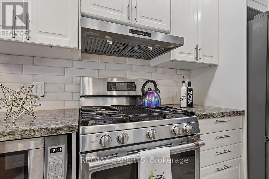 191 Wessenger Drive, Barrie, Ontario  L4N 8N9 - Photo 12 - S12560144