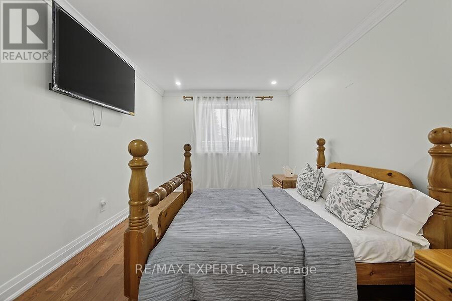 191 Wessenger Drive, Barrie, Ontario  L4N 8N9 - Photo 18 - S12560144