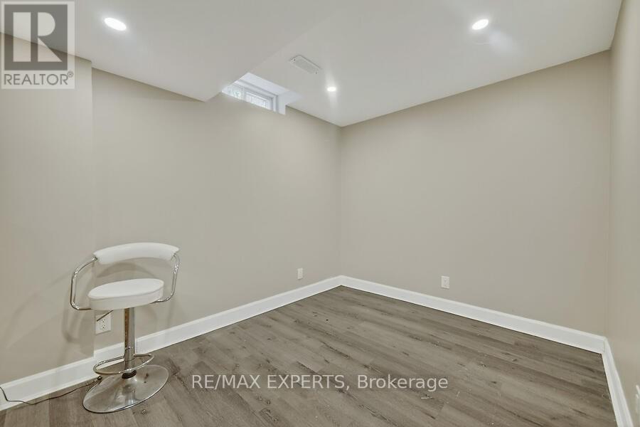 191 Wessenger Drive, Barrie, Ontario  L4N 8N9 - Photo 31 - S12560144