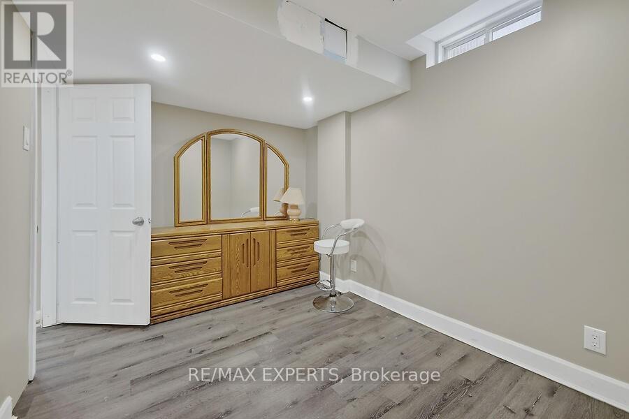 191 Wessenger Drive, Barrie, Ontario  L4N 8N9 - Photo 32 - S12560144