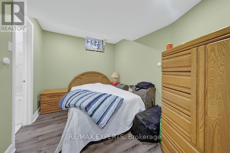 191 Wessenger Drive, Barrie, Ontario  L4N 8N9 - Photo 33 - S12560144