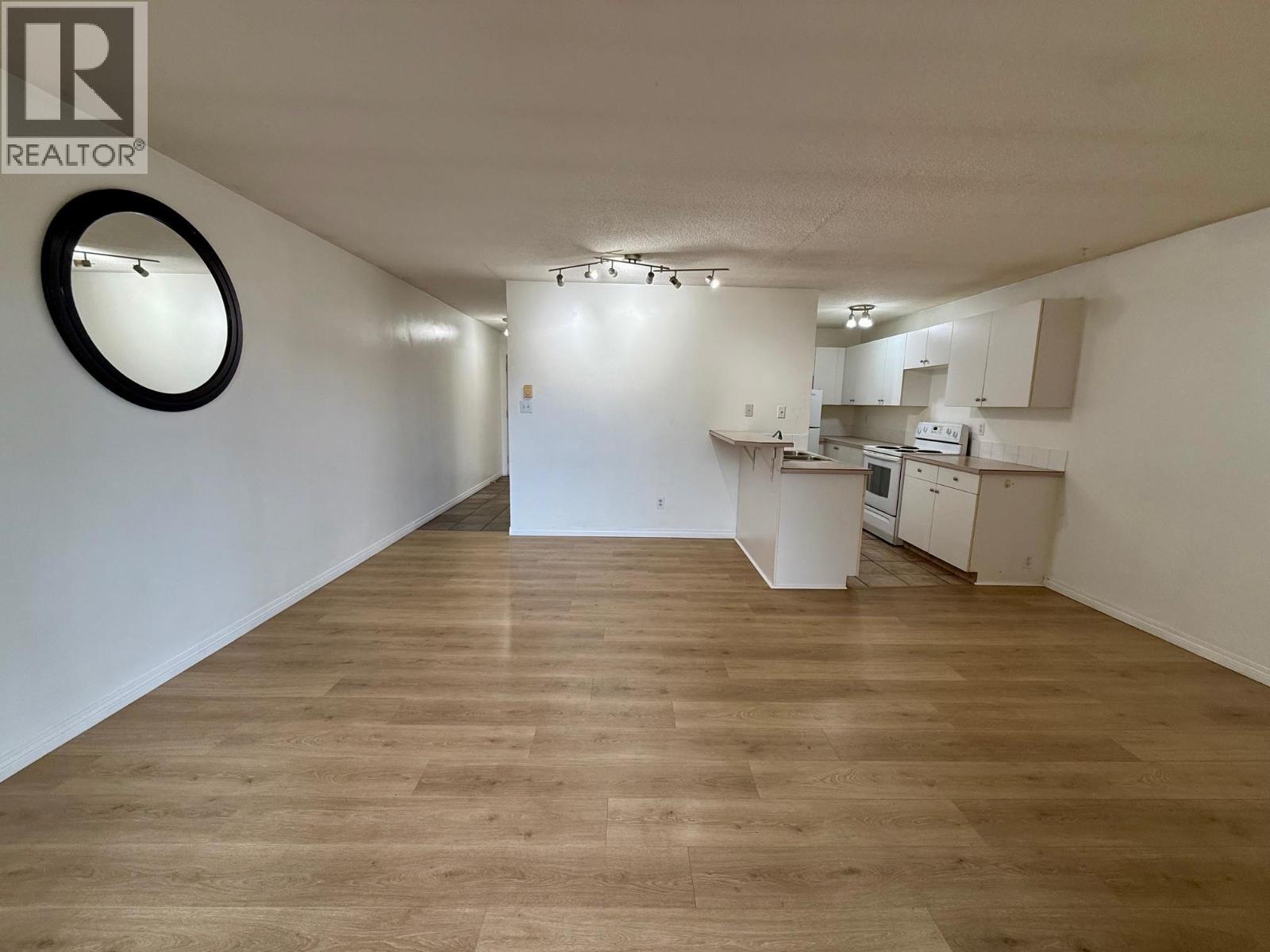 1761 Pandosy Street Unit# 303, Kelowna, British Columbia  V1Y 1R2 - Photo 13 - 10369687