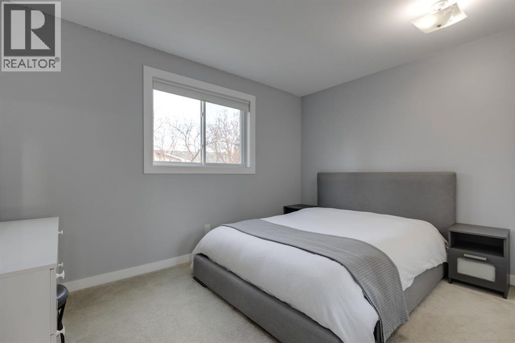 139 Wood Valley Rise Sw, Calgary, Alberta  T2W 5S9 - Photo 22 - A2271401