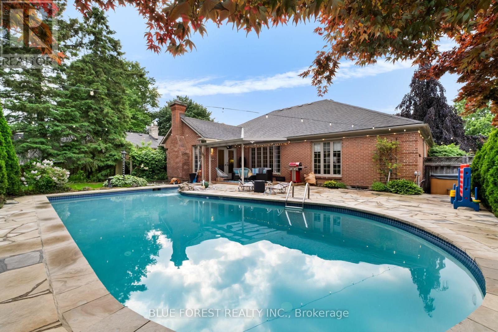 6977 Lambeth Walk, London South, Ontario  N6P 1A5 - Photo 41 - X12560228