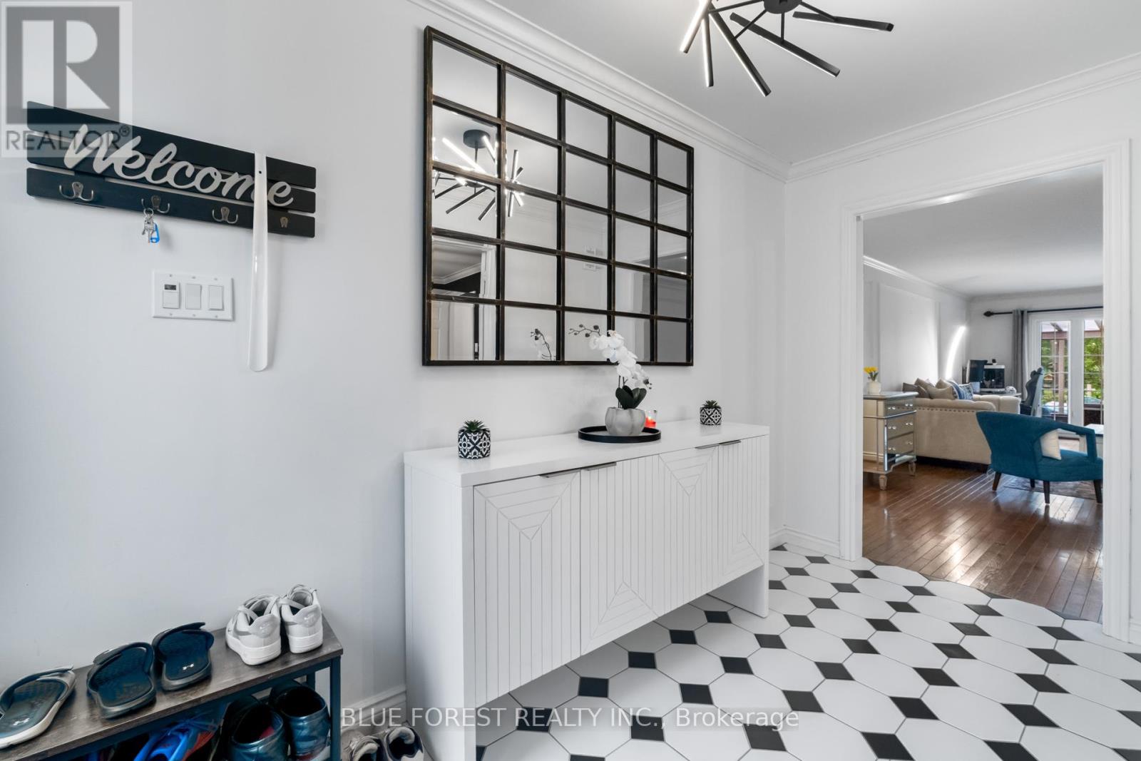 6977 Lambeth Walk, London South, Ontario  N6P 1A5 - Photo 5 - X12560228