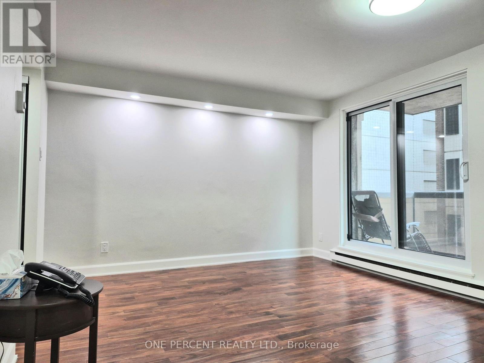 1103 - 199 Kent Street, Ottawa, Ontario  K2P 2K8 - Photo 14 - X12560210