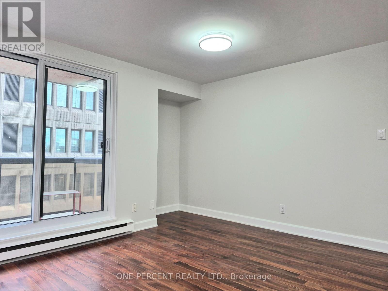 1103 - 199 Kent Street, Ottawa, Ontario  K2P 2K8 - Photo 15 - X12560210