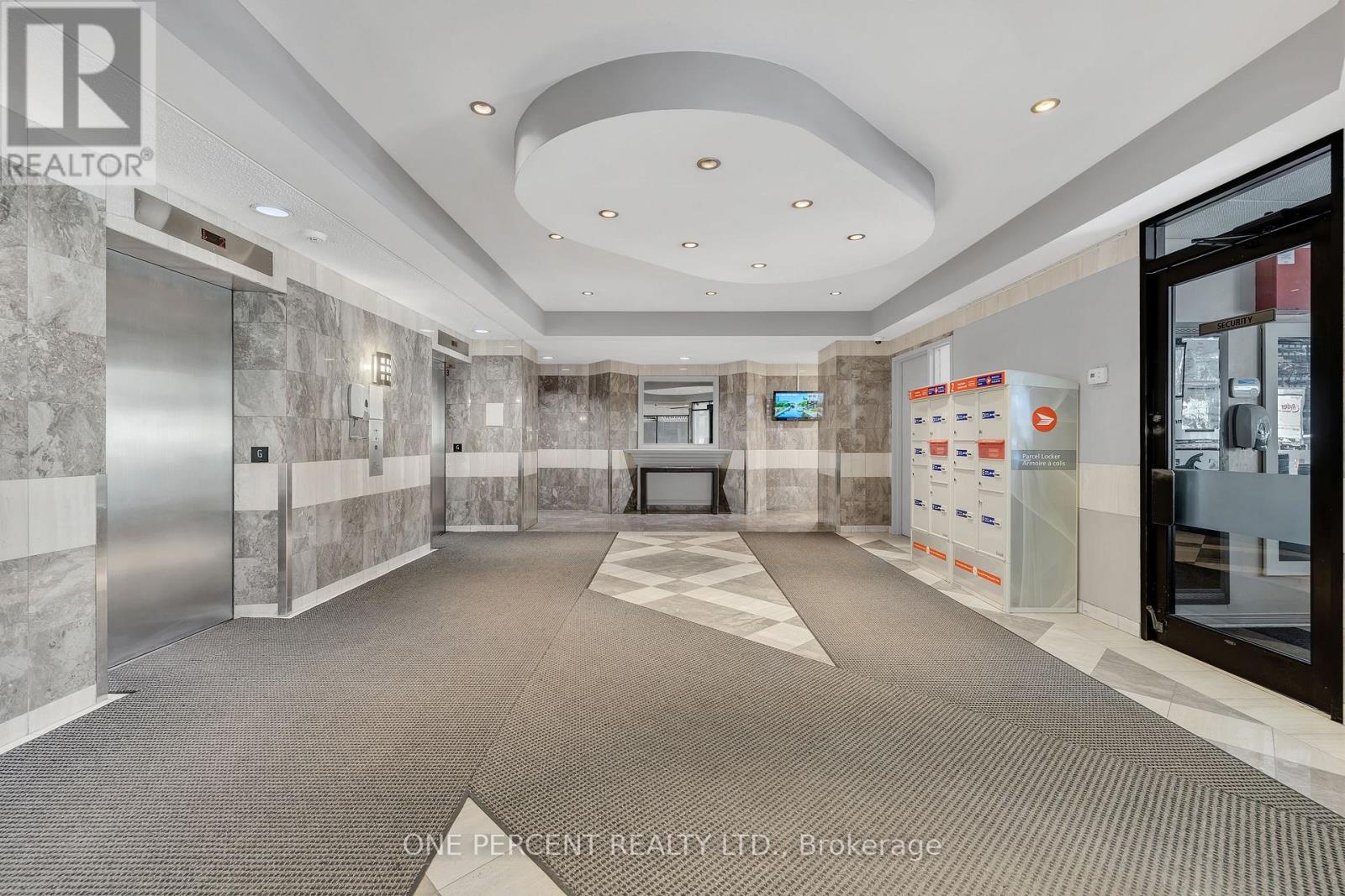 1103 - 199 Kent Street, Ottawa, Ontario  K2P 2K8 - Photo 4 - X12560210