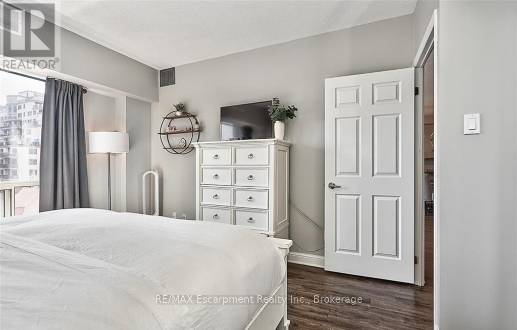 405 - 430 Pearl Street, Burlington, Ontario  L7R 4J8 - Photo 12 - W12560186