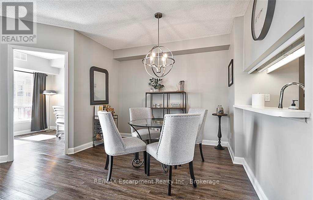 405 - 430 Pearl Street, Burlington, Ontario  L7R 4J8 - Photo 7 - W12560186