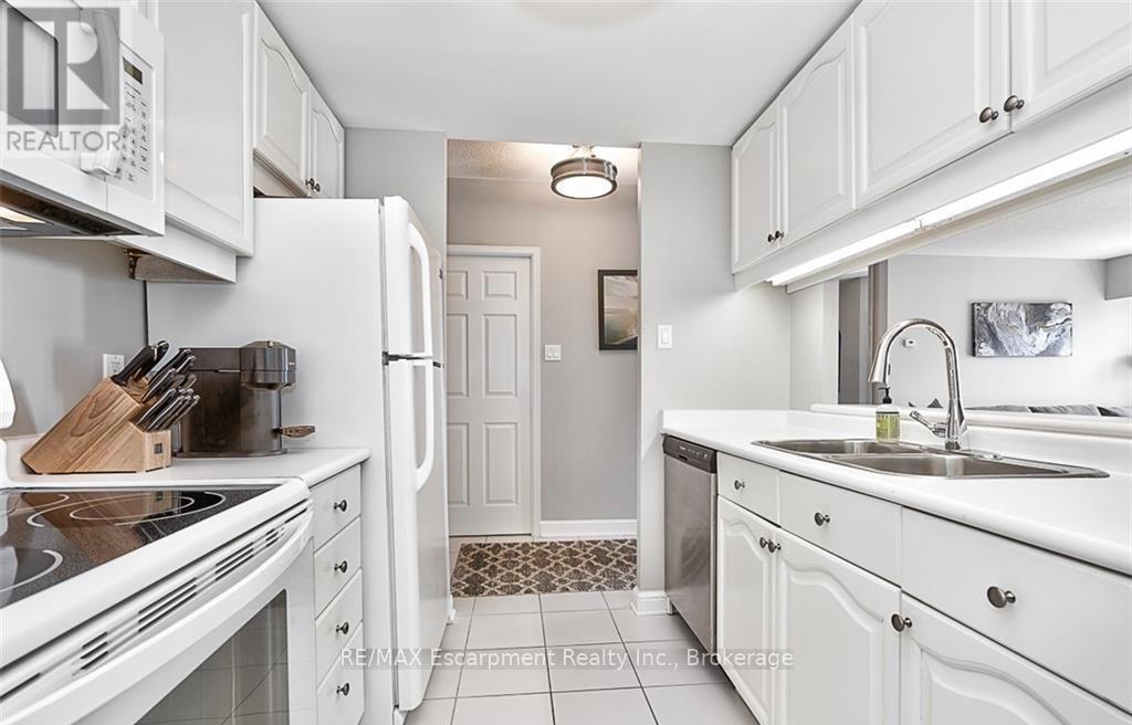 405 - 430 Pearl Street, Burlington, Ontario  L7R 4J8 - Photo 9 - W12560186