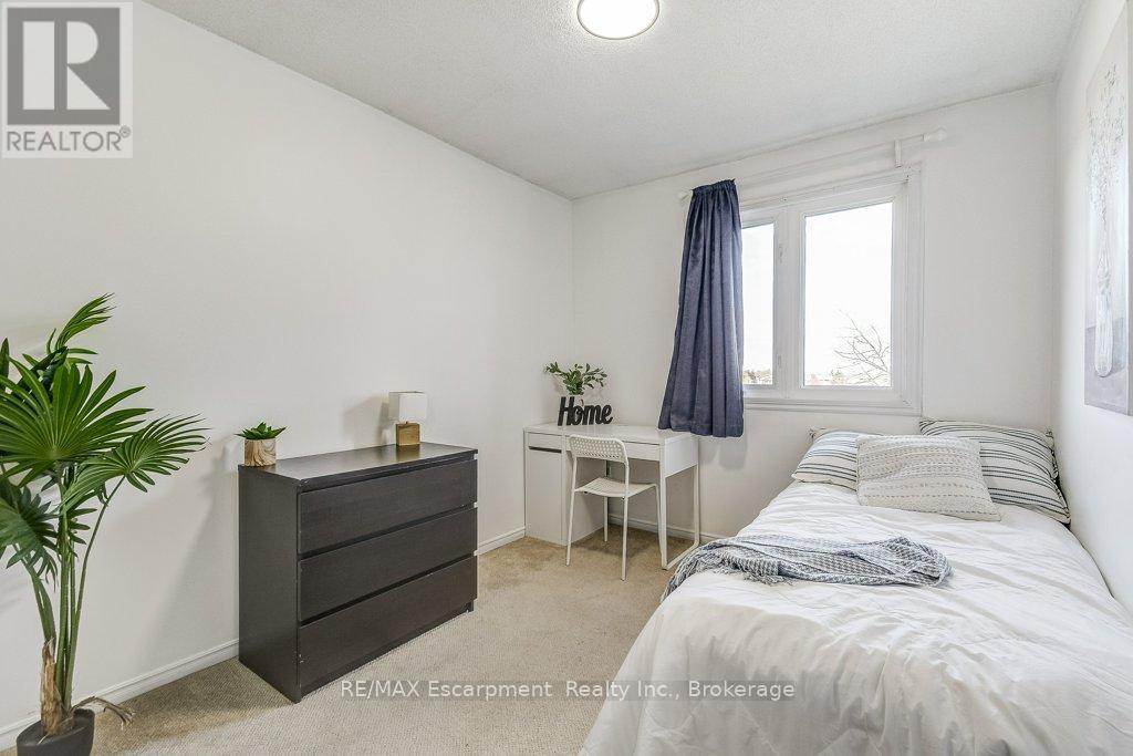 19 National Drive, Hamilton, Ontario  L8G 5C3 - Photo 27 - X12560212