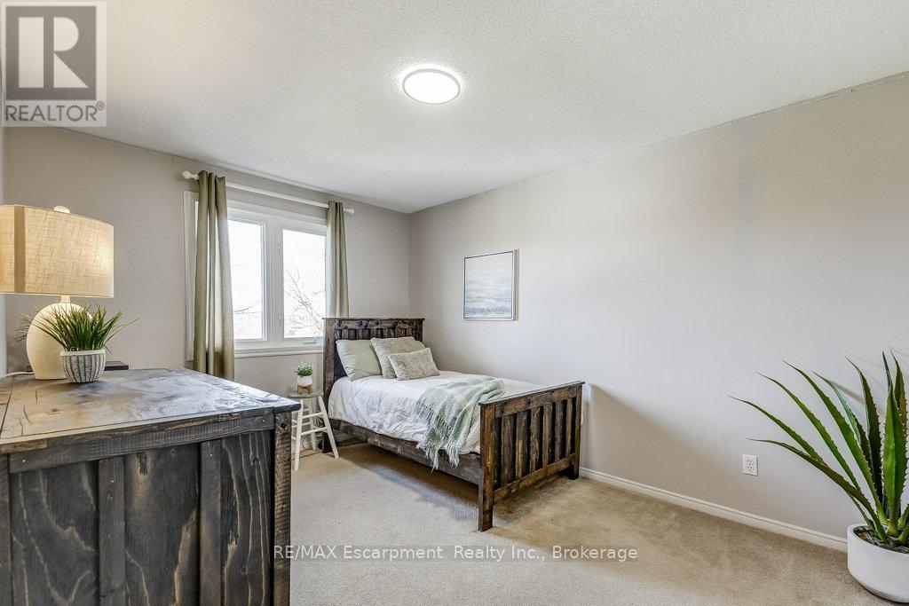 19 National Drive, Hamilton, Ontario  L8G 5C3 - Photo 30 - X12560212